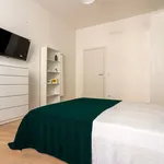 Rent a room in Turin