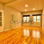 Rent 1 bedroom house of 400 m² in Porto