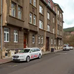 Pronajměte si 2 ložnic/e byt o rozloze 60 m² v Děčín