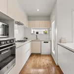 Rent 1 bedroom apartment in Melbourne