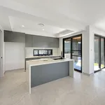 Rent 4 bedroom house in Girraween