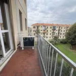 Affitto 2 camera appartamento di 62 m² in Pavia