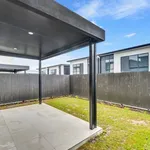 Rent 3 bedroom house in Helensvale