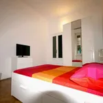 Rent a room in milan