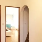 Rent 2 bedroom apartment of 70 m² in Amadora