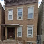 Rent 2 bedroom apartment in Jersey City