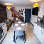 Rent 5 bedroom house in Coventry