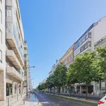 Rent 5 bedroom apartment in Lisbon