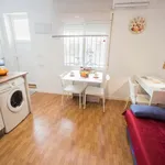 Rent 1 bedroom apartment of 35 m² in valencia