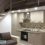 Affitto 2 camera appartamento di 49 m² in Naples