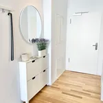 Rent 1 bedroom apartment of 32 m² in Frankfurt