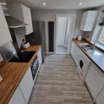 Rent 4 bedroom house in Hull