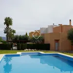 Rent 4 bedroom house of 221 m² in Valencia