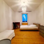 Miete 5 Schlafzimmer wohnung von 75 m² in Wiesbaden