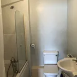 Rent 2 bedroom flat in London