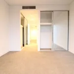 Rent 3 bedroom apartment in Sydney Olympic Park