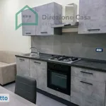 Affitto 2 camera appartamento di 70 m² in Naples