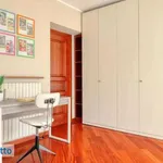 Rent 3 bedroom apartment of 100 m² in Milan