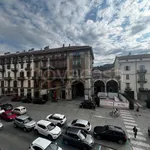 Affitto 4 camera appartamento di 120 m² in Saluzzo