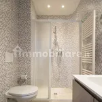 Rent 1 bedroom apartment of 40 m² in Florence