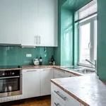 Rent 3 bedroom apartment of 90 m² in lisbon