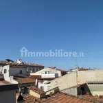 Rent 3 bedroom house of 96 m² in Florence