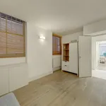 Rent 2 bedroom flat in London