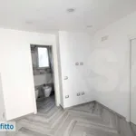 Affitto 2 camera appartamento di 50 m² in Naples