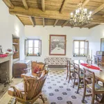 Rent 5 bedroom house in Viterbo