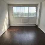  appartement avec 4 chambre(s) en location à Montreal