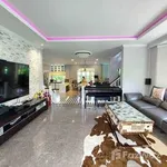 Rent 4 bedroom house of 450 m² in Phuket