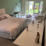 Rent 5 bedroom house in Scotland
