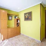 Rent a room of 100 m² in madrid