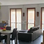 Rent 4 bedroom apartment of 110 m² in Luino