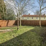 Rent 5 bedroom house in East Of England