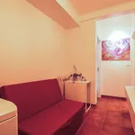 Rent 1 bedroom apartment in Lisbon