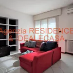 Rent 3 bedroom apartment of 90 m² in Padova