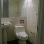 Rent 1 bedroom apartment in Manhattan