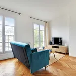 Appartement de 350 m² avec 1 chambre(s) en location à Paris