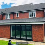 Rent 4 bedroom house in North West England