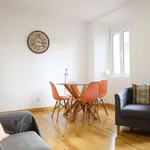 Rent 2 bedroom apartment of 60 m² in lisbon