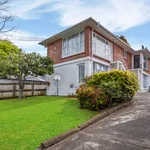 Rent 2 bedroom apartment in Ōrākei