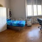 Rent 5 bedroom apartment of 100 m² in Torino