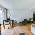 Appartement de 56 m² avec 3 chambre(s) en location à Paris