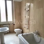 Rent 5 bedroom apartment of 210 m² in Milano