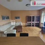 Pronajměte si 2 ložnic/e byt o rozloze 70 m² v Prague