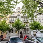 Pronajměte si 2 ložnic/e byt o rozloze 52 m² v Prague