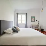 Rent 7 bedroom apartment in Lisbon