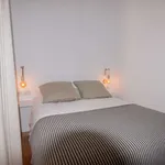 Rent a room of 220 m² in madrid