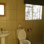 Rent 1 bedroom apartment of 35 m² in Johannesburg